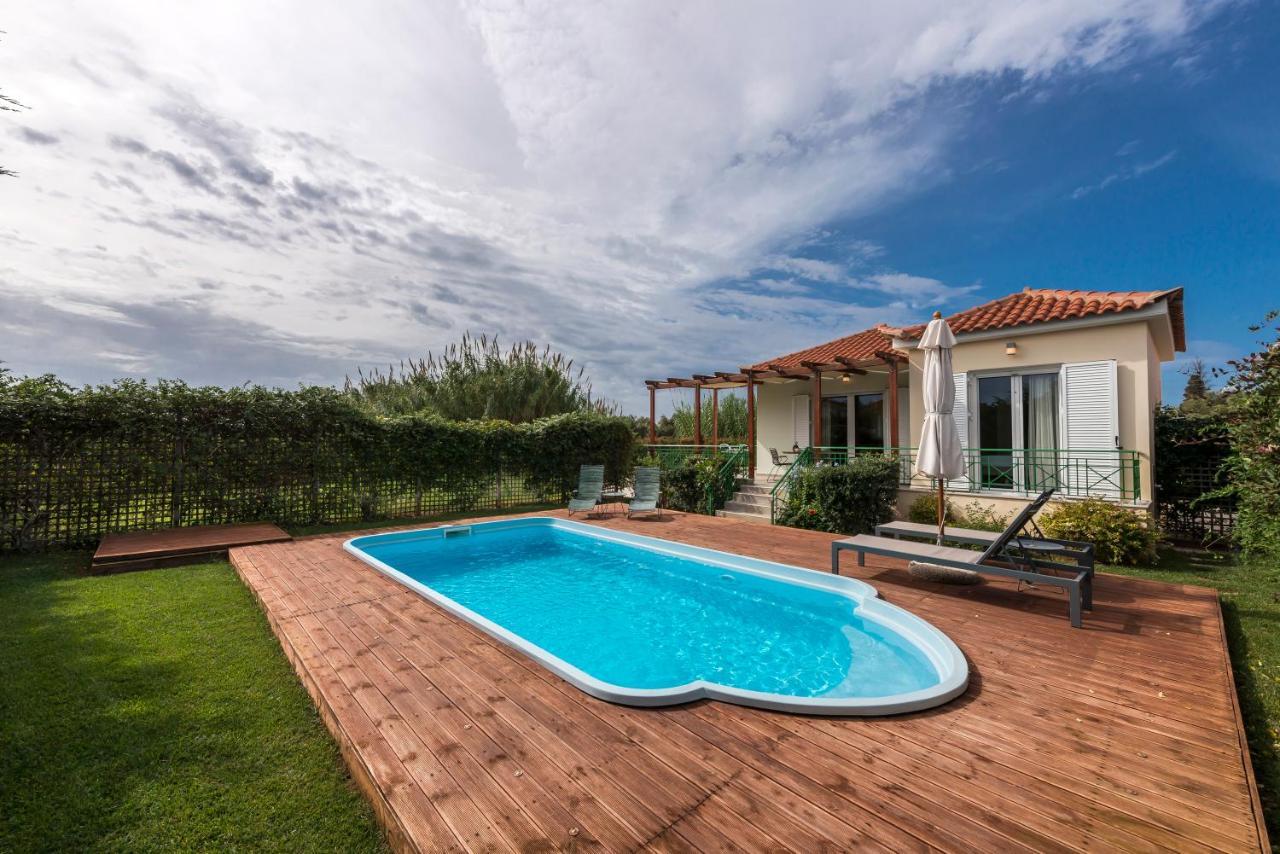 Venus Villa With Private Pool, 2Min To The Beach Finikounta Exterior photo